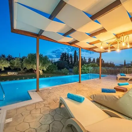 וילה Luxury Majore סבורונטה