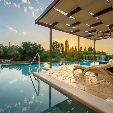 Luxury Majore Villa