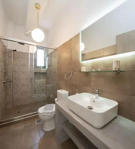 Luxury Majore * Svoronata