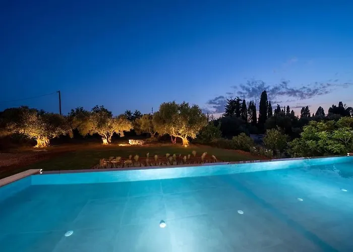 Luxury Majore Svoronata